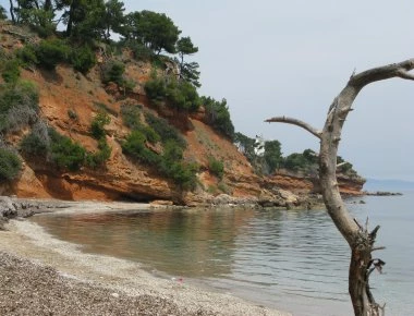 Γ.Σταθάκης: «Το κόκκινο λιμανάκι δεν πολεοδομήθηκε επί ΣΥΡΙΖΑ - ΑΝΕΛ»